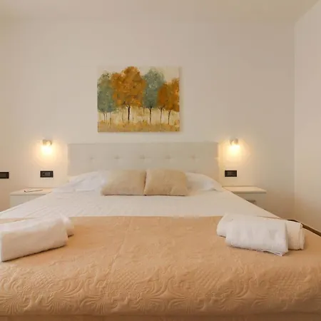 Stunning Modern Monte Vernal In * Pula