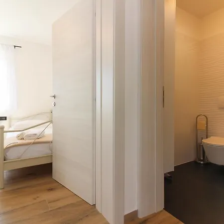 Stunning Modern Monte Vernal In Villa Pula