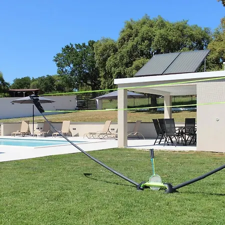 Villa Stunning Modern Monte Vernal In *